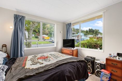Photo of property in 14 Harbour View Road, Omokoroa, 3114