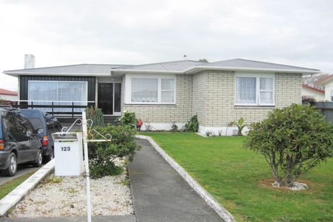 Photo of property in 123 Liverpool Street, Levin, 5510