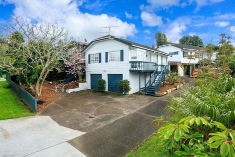 Photo of property in 1/5 Glamorgan Drive, Torbay, Auckland, 0630