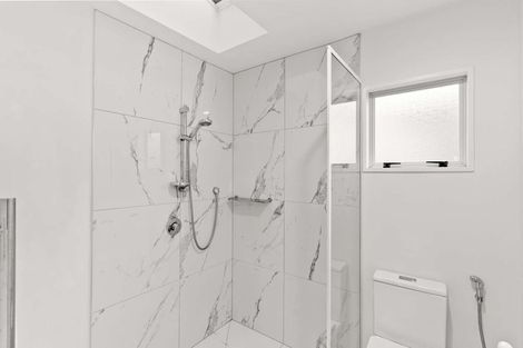 Photo of property in 114 Mccormacks Bay Road, Mount Pleasant, Christchurch, 8081