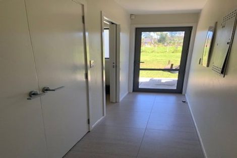 Photo of property in 51-53 Shaw Road, Oratia, Auckland, 0604