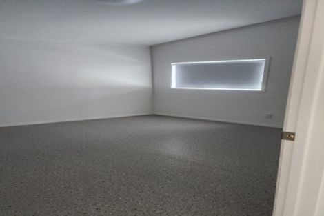 Photo of property in 68 Boord Crescent, Kumeu, 0891