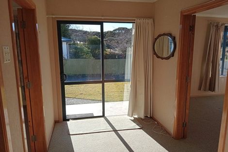 Photo of property in 10 Erskine Street, Tuatapere, 9620