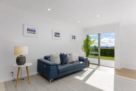 Photo of property in 67 Manuel Road, Silverdale, 0932