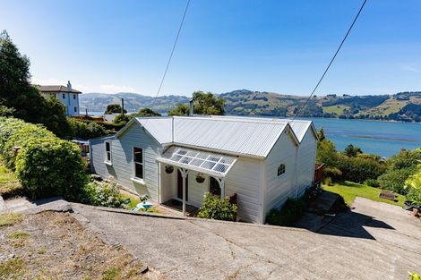 Photo of property in 76 Manapouri Street, Ravensbourne, Dunedin, 9022