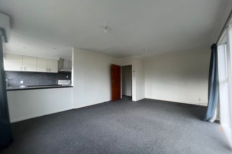 Photo of property in 25a Chetwode Grove, Newlands, Wellington, 6037