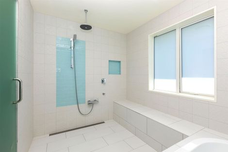 Photo of property in 141 Centaurus Road, Saint Martins, Christchurch, 8022