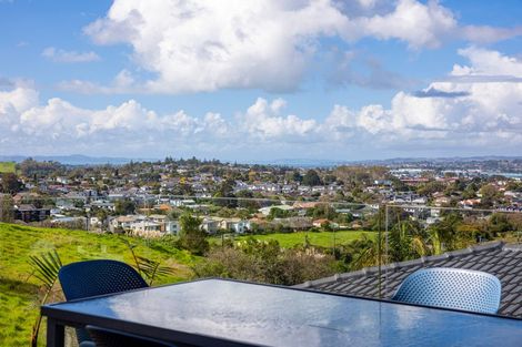 Photo of property in 6 Felton Mathew Avenue, St Johns, Auckland, 1072