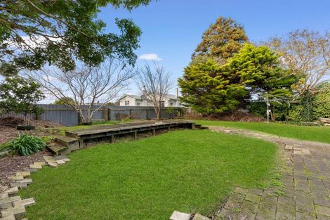 Photo of property in 30 Gloag Street, Waverley, 4510