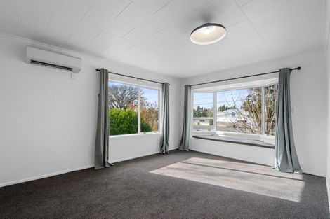 Photo of property in 35 Carlyle Street, Leamington, Cambridge, 3432