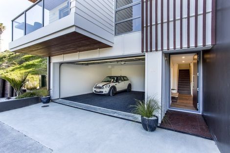Photo of property in 8c Huka Road, Birkenhead, Auckland, 0626