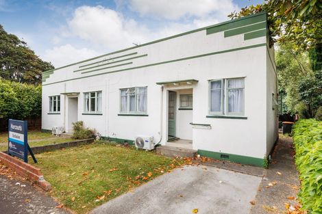 Photo of property in 28-30 Rawhiti Avenue, Palmerston North, 4410
