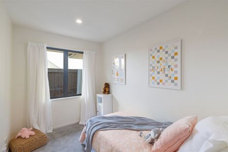 Photo of property in 82a Bryndwr Road, Bryndwr, Christchurch, 8052