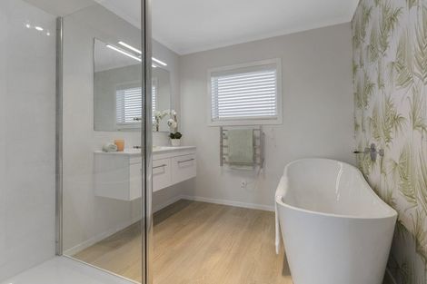 Photo of property in 18 Roka Street, Bell Block, New Plymouth, 4312