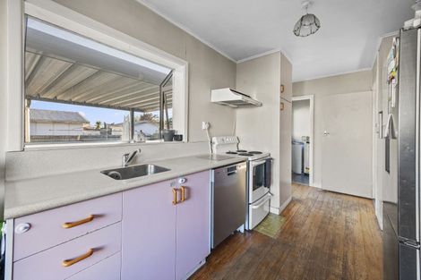 Photo of property in 67 Oldham Avenue, Onekawa, Napier, 4110