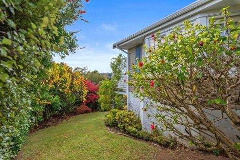 Photo of property in 71 Glencoe Road, Browns Bay, Auckland, 0630