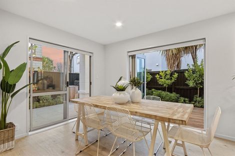 Photo of property in 16a Mona Vale Avenue, Riccarton, Christchurch, 8011