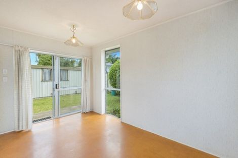 Photo of property in 2 Priscilla Crescent, Melville, Hamilton, 3206
