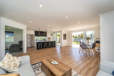 Photo of property in 116 Solway Crescent, Solway, Masterton, 5810