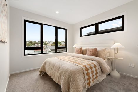 Photo of property in 51a Gordon Avenue, Forrest Hill, Auckland, 0620