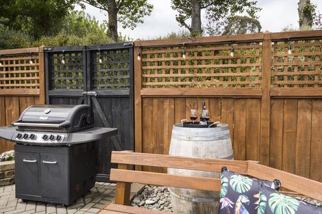 Photo of property in 294 Polson Hill Drive, Aokautere, Palmerston North, 4471