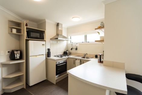 Photo of property in 18c Kelvin Place, Hamilton East, Hamilton, 3216