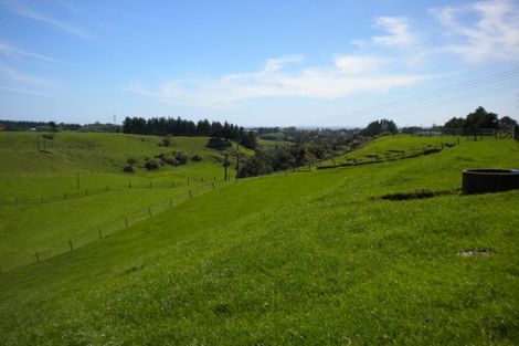 Photo of property in 558 Mangorei Road, Mangorei, New Plymouth, 4371