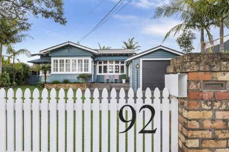 Photo of property in 1/92 Norwood Road, Bayswater, Auckland, 0622