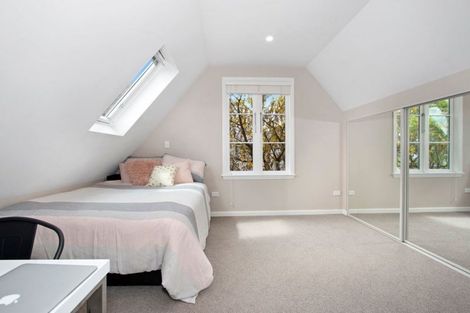 Photo of property in 8 Dunrobin Place Avonhead Christchurch City