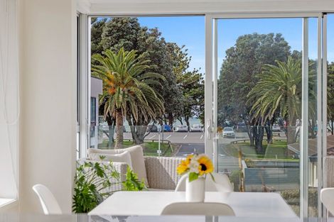 Photo of property in 3/252 Hibiscus Coast Highway, Orewa, 0931