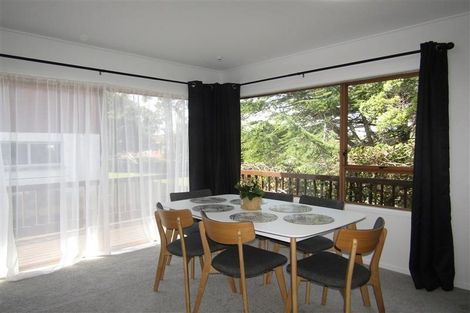 Photo of property in 2/68 Glamorgan Drive, Torbay, Auckland, 0630