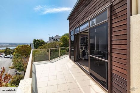 Photo of property in 95 Cannon Hill Crescent, Mount Pleasant, Christchurch, 8081