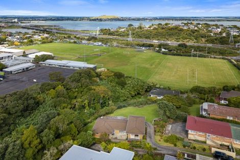 Photo of property in 61 Queenstown Road, Onehunga, Auckland, 1061