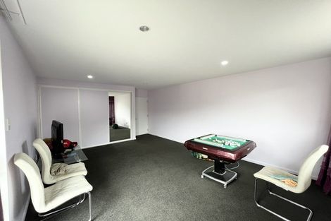 Photo of property in 34 Davaar Crescent, Broomfield, Christchurch, 8042