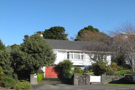 Photo of property in 361 Devon Street West, Lynmouth, New Plymouth, 4310