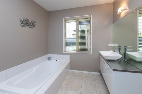 Photo of property in 51 Skyedale Drive, Harewood, Christchurch, 8051