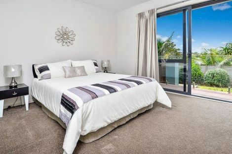 Photo of property in 7a Elizabeth Place, Mairangi Bay, Auckland, 0630