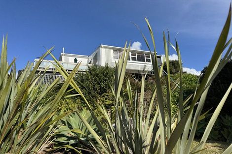 Photo of property in 41 Torkar Road, Clarks Beach, 2122