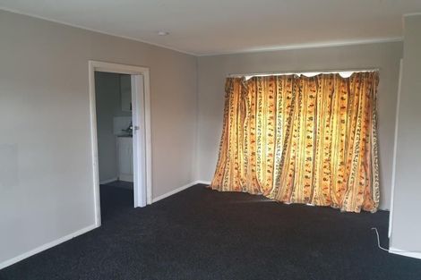 Photo of property in 15a Northcote Road, Northcote, Christchurch, 8052