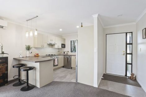 Photo of property in 103c Glengarry Road, Glen Eden, Auckland, 0602