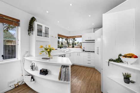 Photo of property in 17a Dinton Street, Russley, Christchurch, 8042