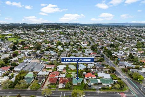 Photo of property in 1 Mckean Avenue, Manurewa, Auckland, 2102