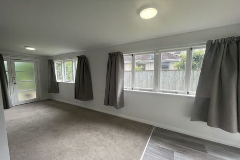 Photo of property in 88 Queenwood Road, Levin, 5510