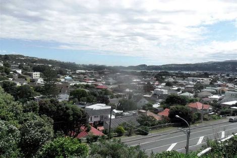 Photo of property in 44 Tio Tio Road, Miramar, Wellington, 6022