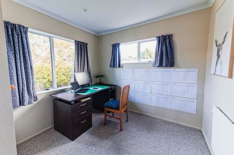 Photo of property in 15 Linwood Drive, Paraparaumu, 5032