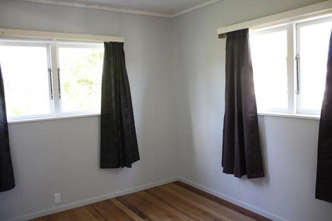 Photo of property in 12 Candia Road, Swanson, Auckland, 0612