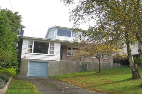 Photo of property in 5 Magdalen Street, Tawa, Wellington, 5028