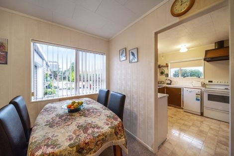 Photo of property in 1/10 Nursery Place, Westown, New Plymouth, 4310