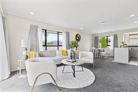 Photo of property in 9 Glen Osborne Terrace, Flat Bush, Auckland, 2019