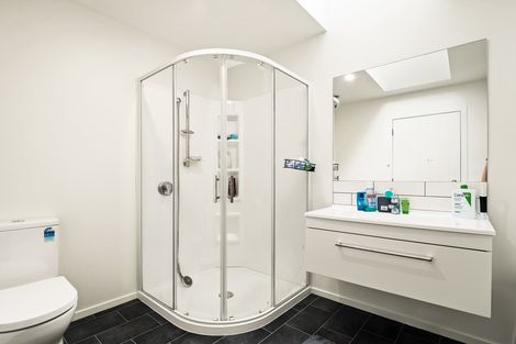 Photo of property in 87 Maitland Street, Dunedin Central, Dunedin, 9016